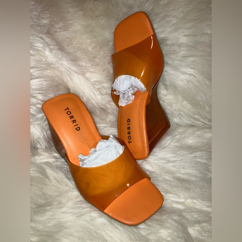 Torrid Sandal Orange Lucite Clear Heels Wedge Mule Slide - Picture 4 of 11
